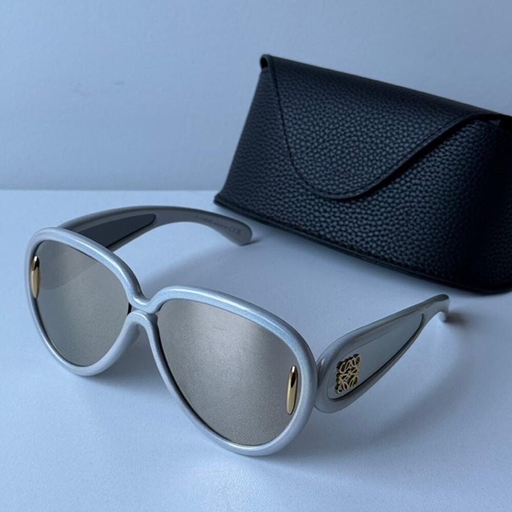 NEW Loewe LW40132I 24C Paula's Ibiza Sunglasses in Light Grey Gold Mirror